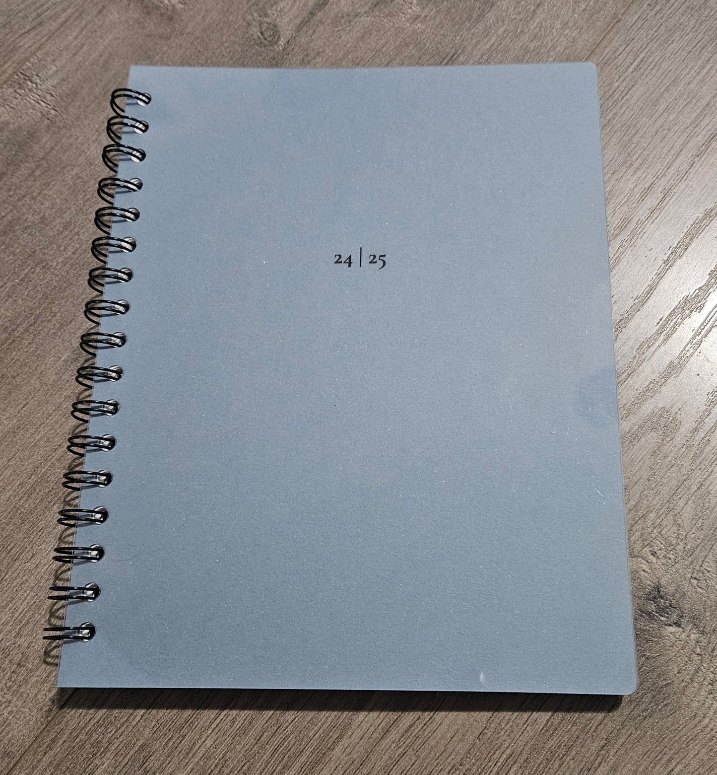 Agenda mensuel minimaliste