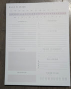 Minimalist / 5.5 x 8.5 inches